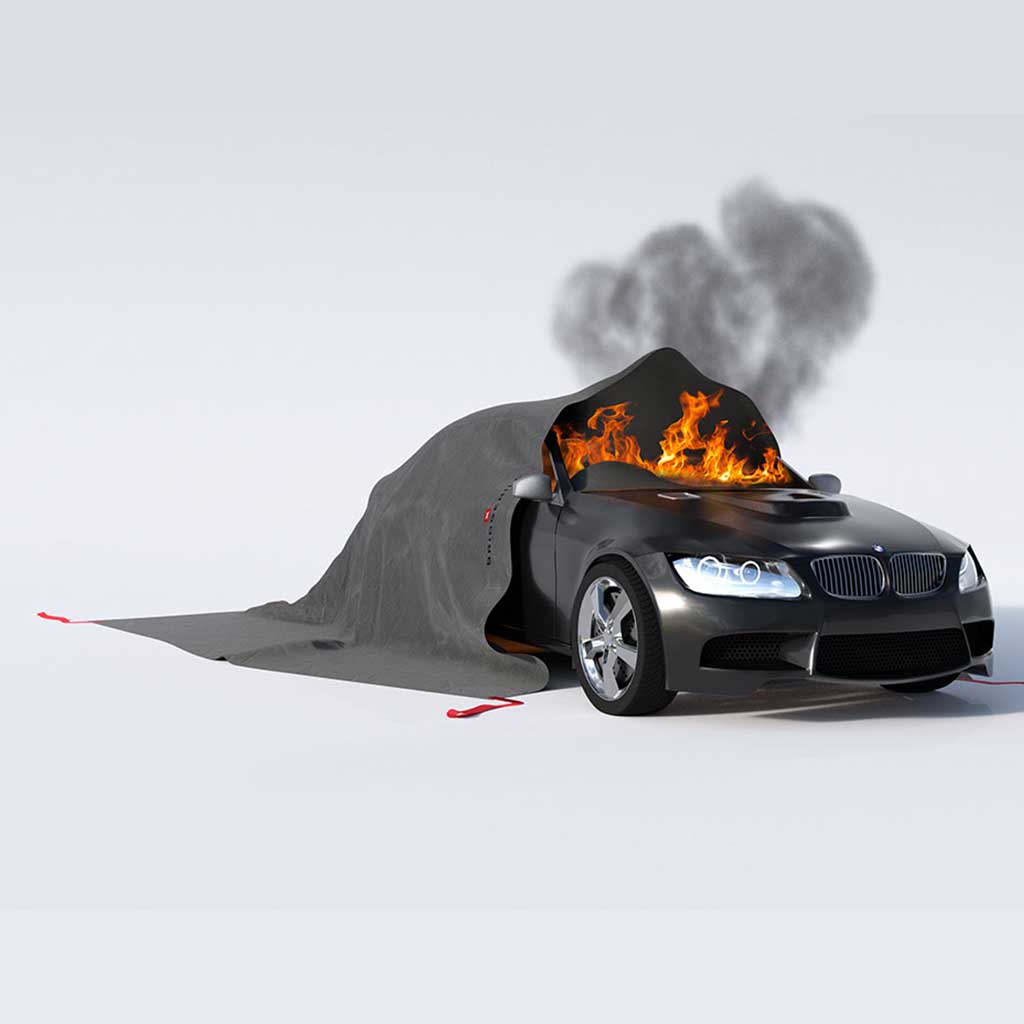 Car-Pro-X-Fire-blanket-Car-fire-half-covered